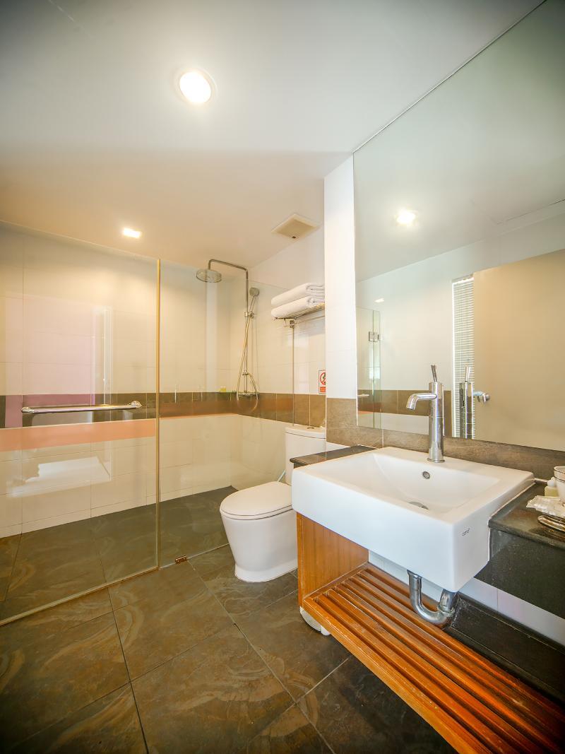 I Dee Hotel Patong Dış mekan fotoğraf